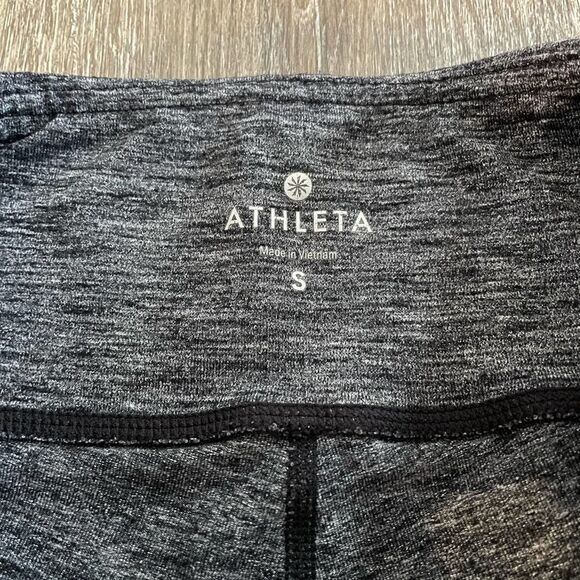 Athleta Marled Gray Crop Leggings - Size: Small - Picture 3 of 6